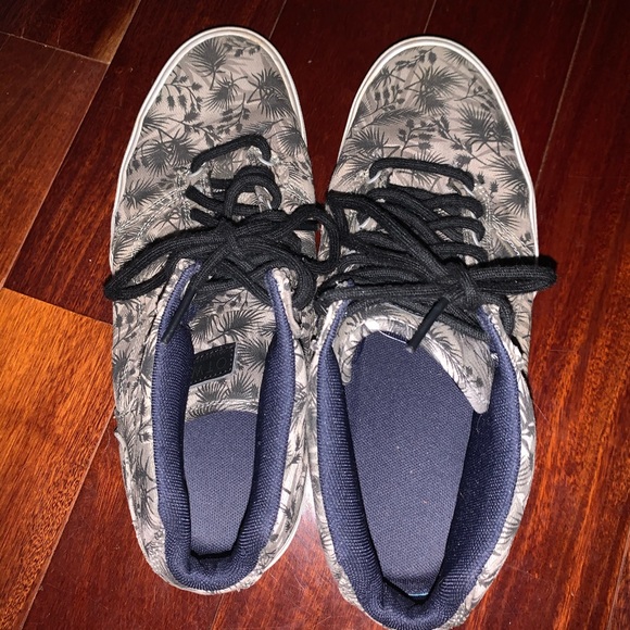 Vans Bedford Palm Mid Top Sk8 Hightops - Picture 4 of 5